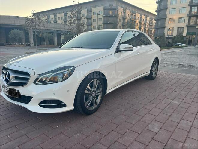 Mercedes E 220 2013, 178,503 km - 2.2 л - Bakı