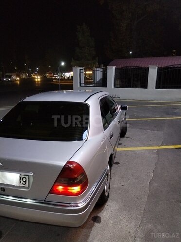 Mercedes C 180 1995, 533,600 km - 1.8 l - Göyçay
