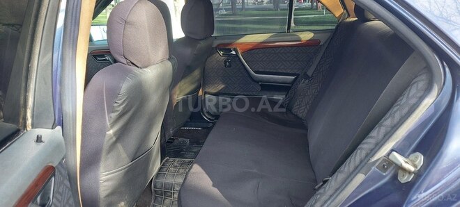 Mercedes C 220 1995, 334,000 km - 2.2 l - Xaçmaz
