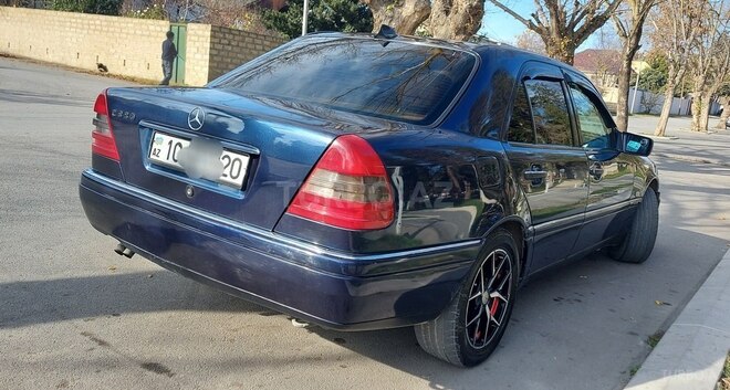 Mercedes C 220 1995, 334,000 km - 2.2 l - Xaçmaz