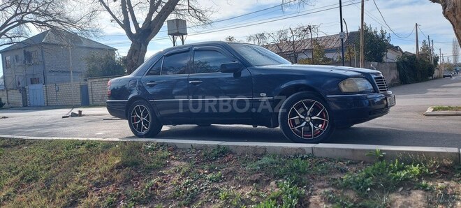 Mercedes C 220 1995, 334,000 km - 2.2 l - Xaçmaz