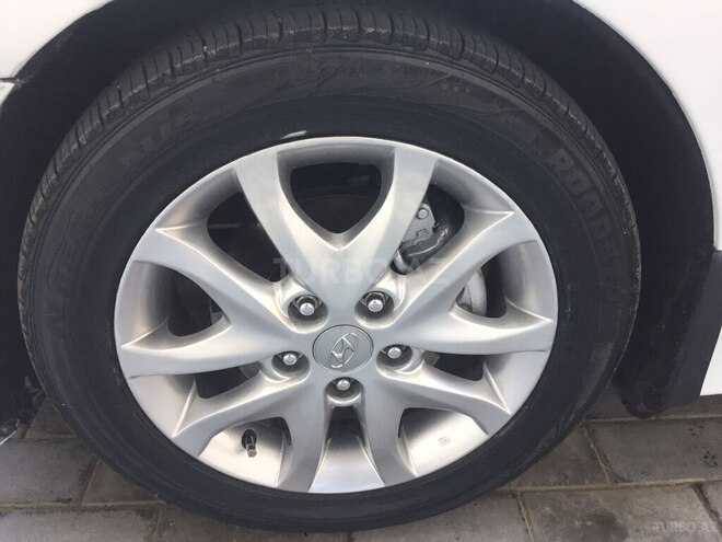 Hyundai i30 2011, 180,000 km - 1.6 л - Bakı