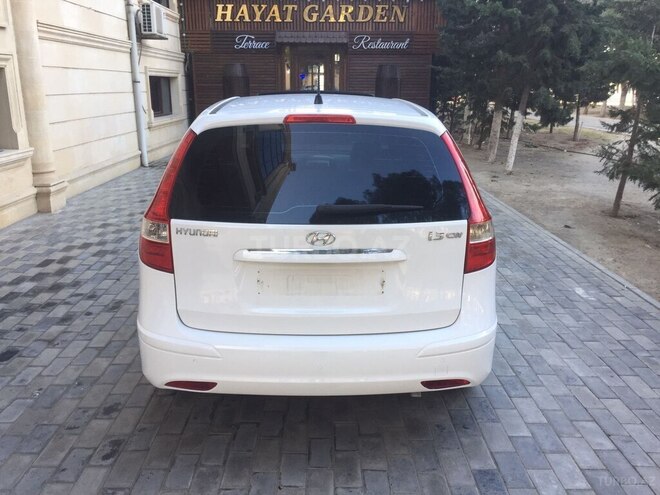 Hyundai i30 2011, 180,000 km - 1.6 л - Bakı