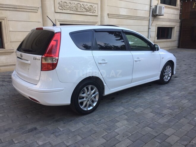 Hyundai i30 2011, 180,000 km - 1.6 л - Bakı