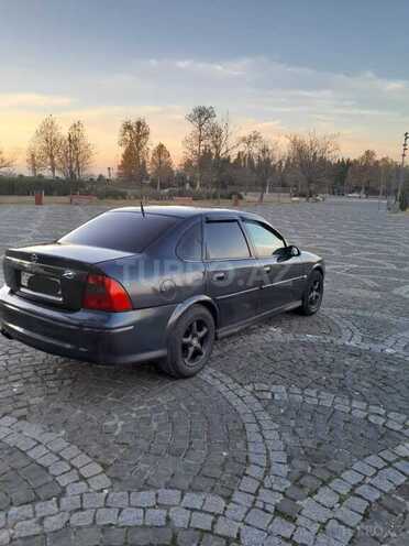 Opel Vectra 2001, 321,654 km - 2.2 l - Şəmkir