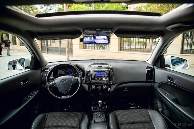 Hyundai i30 2009, 192,000 km - 1.6 l - Bakı