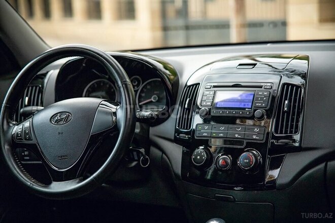 Hyundai i30 2009, 192,000 km - 1.6 l - Bakı