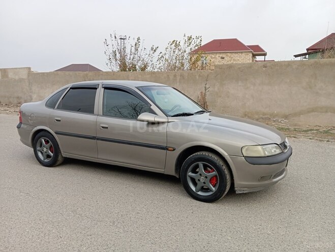 Opel Vectra 1997, 390,000 km - 1.6 л - Sumqayıt