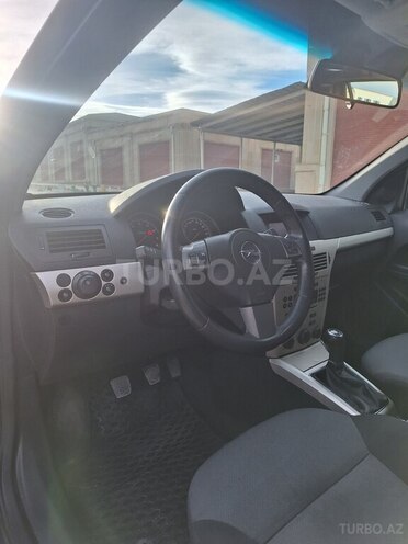 Opel Astra 2007, 198,000 km - 1.4 l - Gəncə