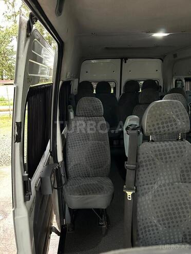 Ford Transit 2010, 493,688 km - 2.4 l - Astara
