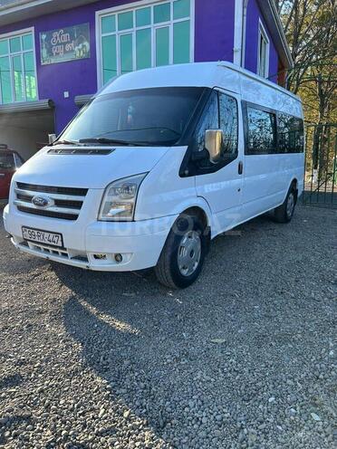Ford Transit 2010, 493,688 km - 2.4 l - Astara