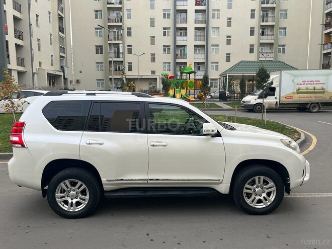 Toyota Prado 2010, 187,000 km - 2.7 l - Gəncə