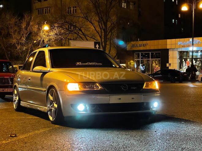 Opel Vectra 2000, 188,000 km - 2.0 l - Qazax