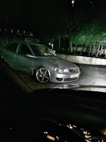 Opel Vectra 2000, 188,000 km - 2.0 l - Qazax