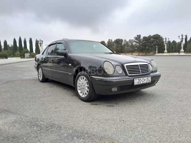 Mercedes E 230 1995, 257,000 km - 2.3 l - Gəncə