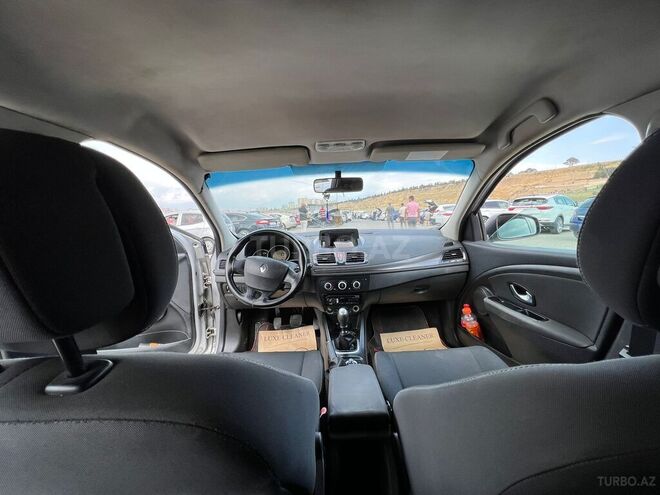 Renault Megane 2009, 313,000 km - 1.5 l - Bakı