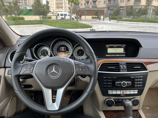 Mercedes C 250 2011, 152,000 km - 1.8 l - Bakı
