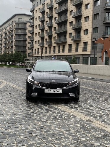 Kia Cerato 2017, 72,420 km - 2.0 l - Bakı