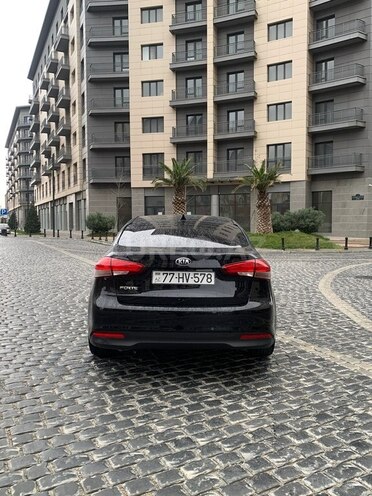Kia Cerato 2017, 72,420 km - 2.0 l - Bakı