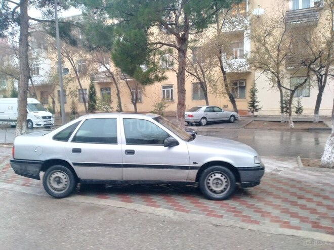 Opel Vectra 1991, 341,000 km - 1.7 l - Xırdalan