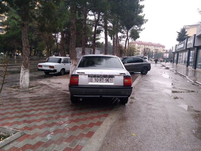 Opel Vectra 1991, 341,000 km - 1.7 l - Xırdalan