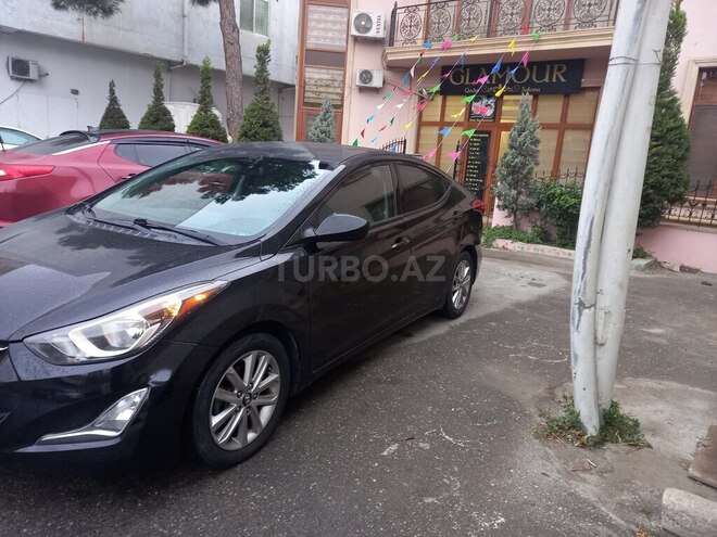 Hyundai Elantra 2015, 157,555 km - 1.8 l - Bakı