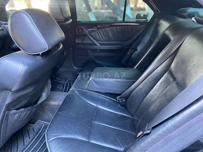 Mercedes E 270 1999, 350,000 km - 2.7 l - Bakı