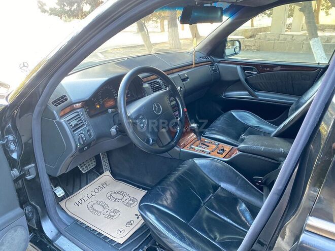 Mercedes E 270 1999, 350,000 km - 2.7 l - Bakı