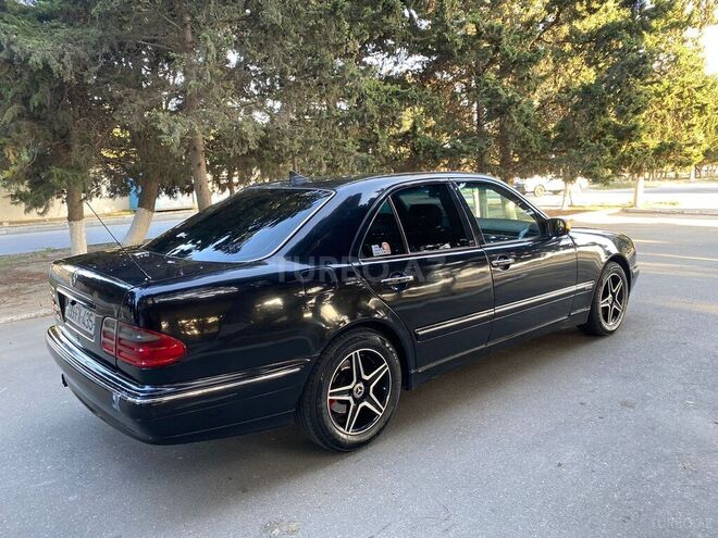 Mercedes E 270 1999, 350,000 km - 2.7 l - Bakı