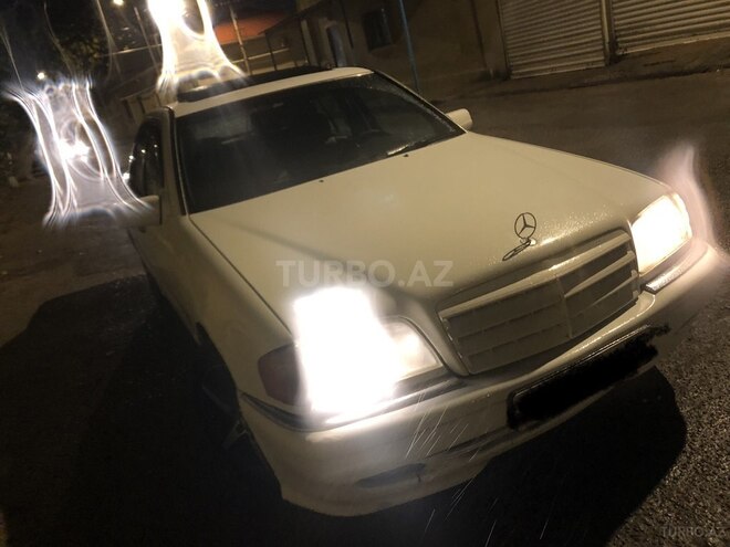 Mercedes C 220 1996, 290,000 km - 2.2 л - Bakı