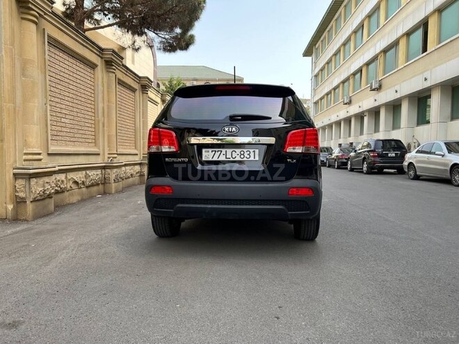 Kia Sorento 2011, 176,000 km - 2.0 l - Bakı