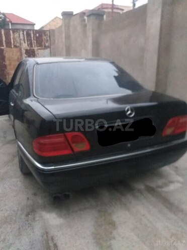 Mercedes E 240 1999, 316,507 km - 2.4 l - Bakı