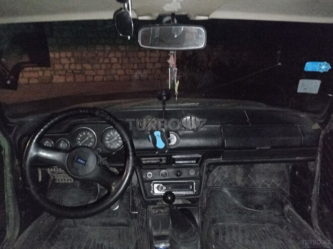 LADA (VAZ) 2106 1985, 15,000 km - 1.3 л - Tovuz
