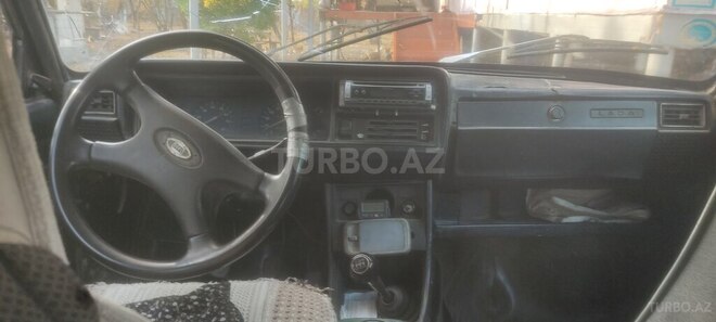 LADA (VAZ) 2107 1983, 30,000 km - 1.6 l - Ucar