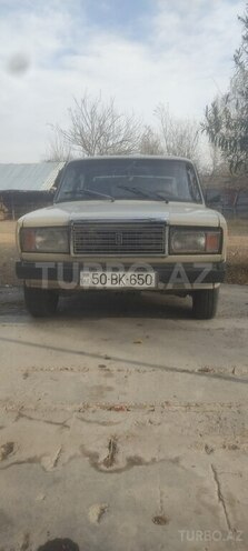 LADA (VAZ) 2107 1983, 30,000 km - 1.6 l - Ucar