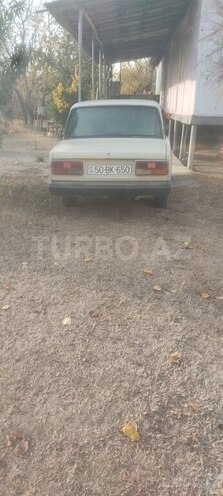 LADA (VAZ) 2107 1983, 30,000 km - 1.6 l - Ucar