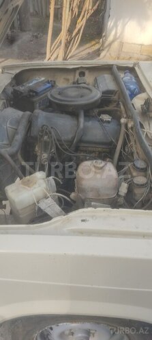 LADA (VAZ) 2107 1983, 30,000 km - 1.6 l - Ucar