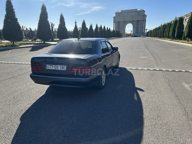 Mercedes E 220 2000, 500,000 km - 2.2 l - Gəncə