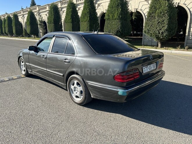 Mercedes E 220 2000, 500,000 km - 2.2 l - Gəncə