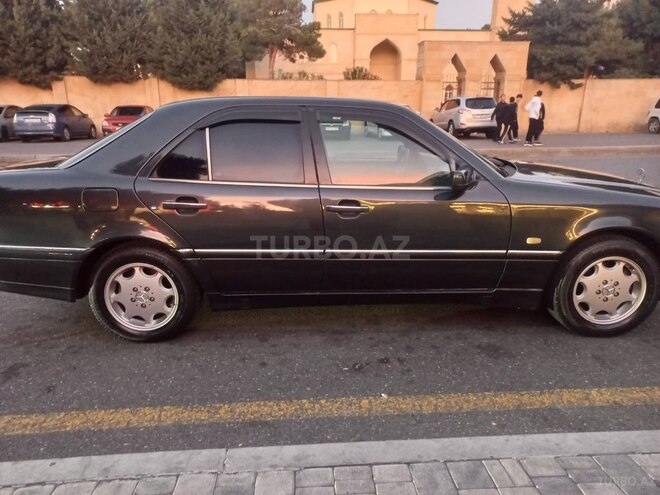 Mercedes C 240 1999, 460,000 km - 2.4 l - Bakı