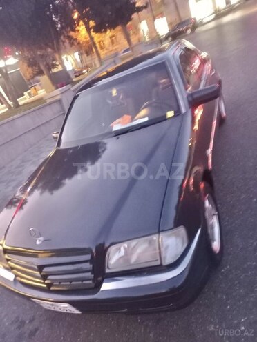 Mercedes C 240 1999, 460,000 km - 2.4 l - Bakı