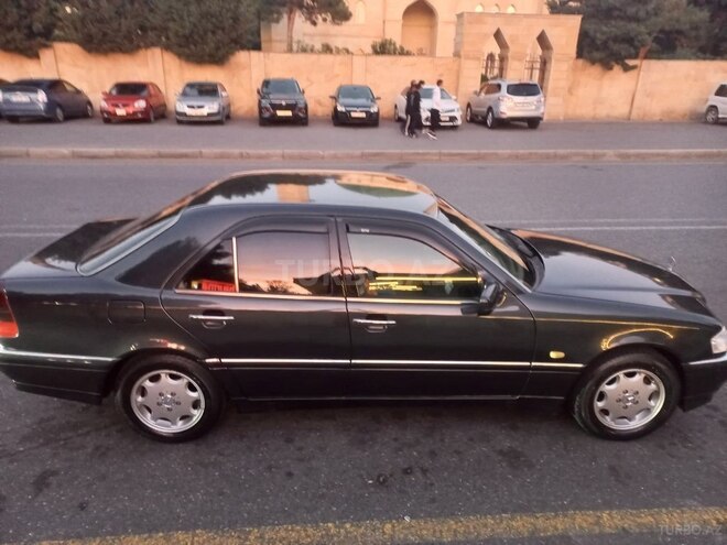 Mercedes C 240 1999, 460,000 km - 2.4 l - Bakı
