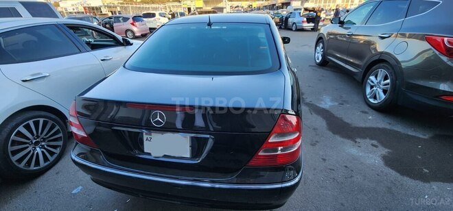 Mercedes E 240 2003, 303,000 km - 2.4 l - Bakı