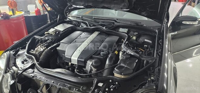 Mercedes E 240 2003, 303,000 km - 2.4 l - Bakı