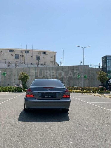 Mercedes E 220 2007, 334,000 km - 2.2 l - Bakı