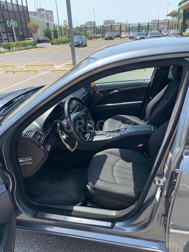 Mercedes E 220 2007, 334,000 km - 2.2 l - Bakı