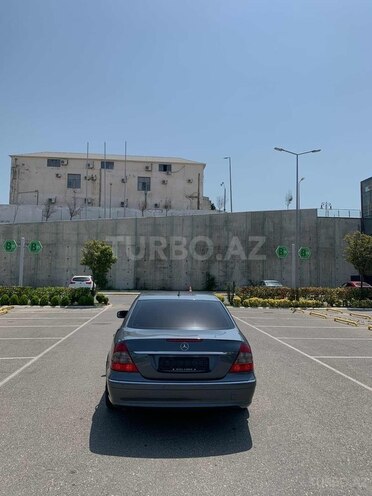 Mercedes E 220 2007, 334,000 km - 2.2 l - Bakı