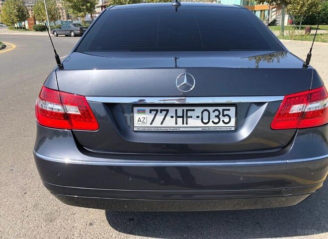 Mercedes E 220 2010, 248,900 km - 2.2 l - Bakı
