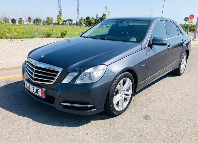 Mercedes E 220 2010, 248,900 km - 2.2 l - Bakı
