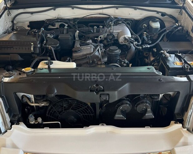 Toyota Prado 2003, 180,000 km - 2.7 л - Gəncə